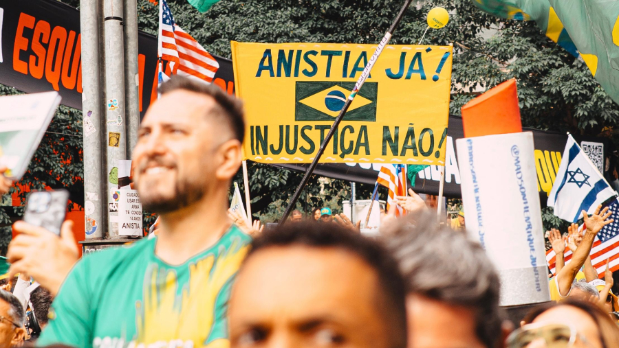 Mais de 50 políticos confirmam presença em ato por anistia nesta terça (7), em Brasília